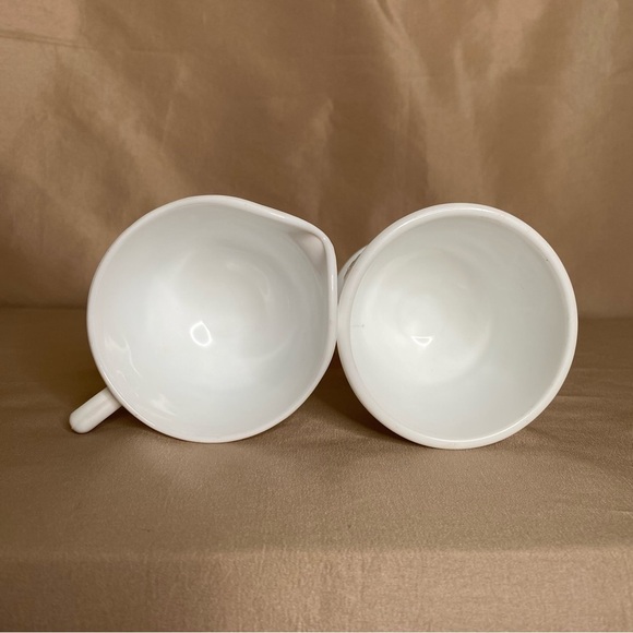 Vintage Indiana Milk Glass Creamer and Sugar - Picture 3 of 14